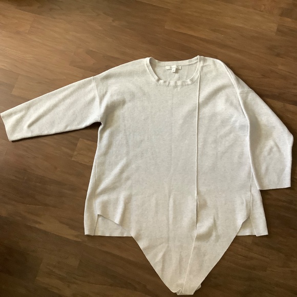 NWOT 89+Madison 3/4 sleeves tunic sweater - Picture 2 of 11